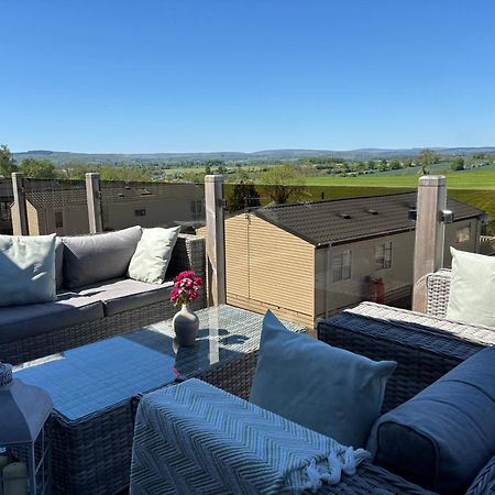 Ribble Valley Lodge Retreat Gisburn Extérieur photo