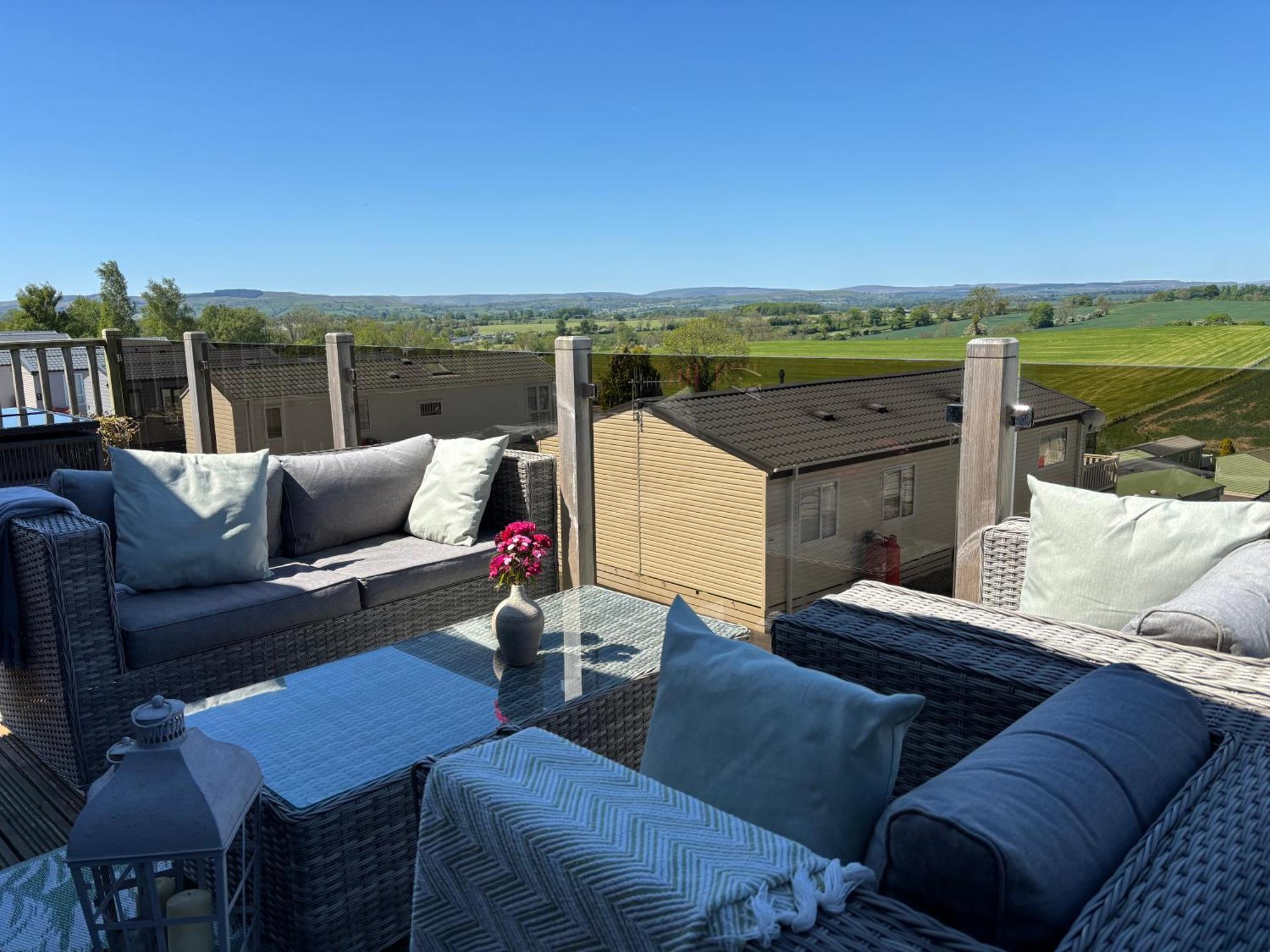 Ribble Valley Lodge Retreat Gisburn Extérieur photo
